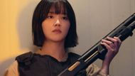 Han-na learned about her father's death (Image via Instagram @jtbcdrama)